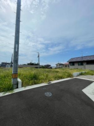 四国中央市中曽根町の土地